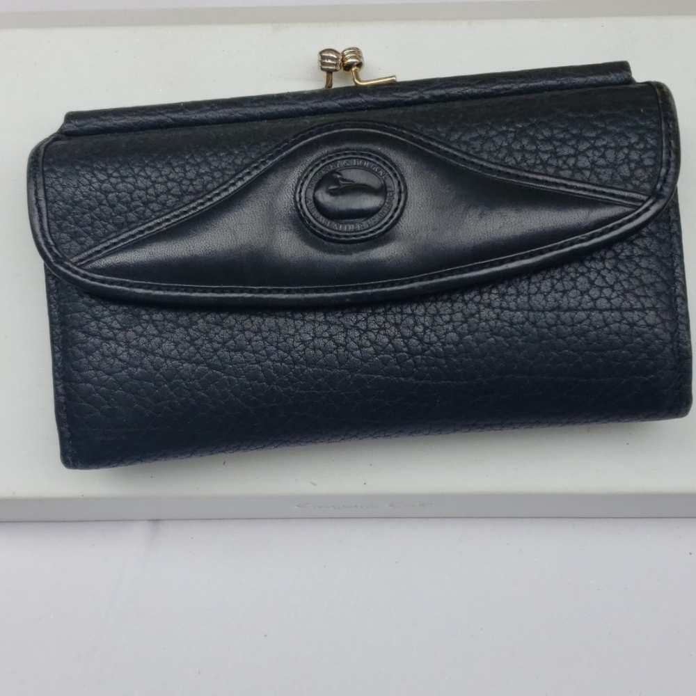 Dooney and bourke vintage wallet